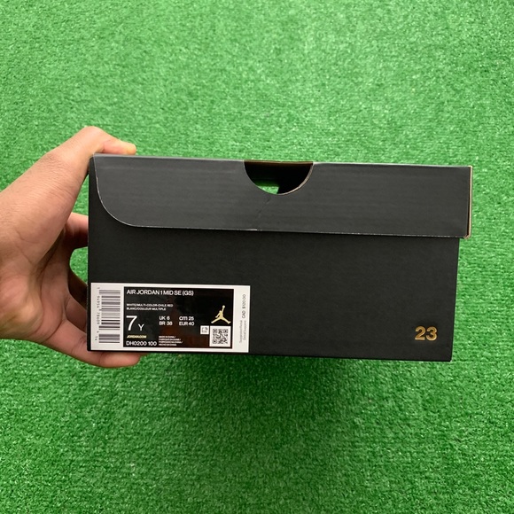 -Edm- 🔵🔴⚪️*NEW* Air Jordan 1 Mid “85” (GS) - Picture 10 of 10